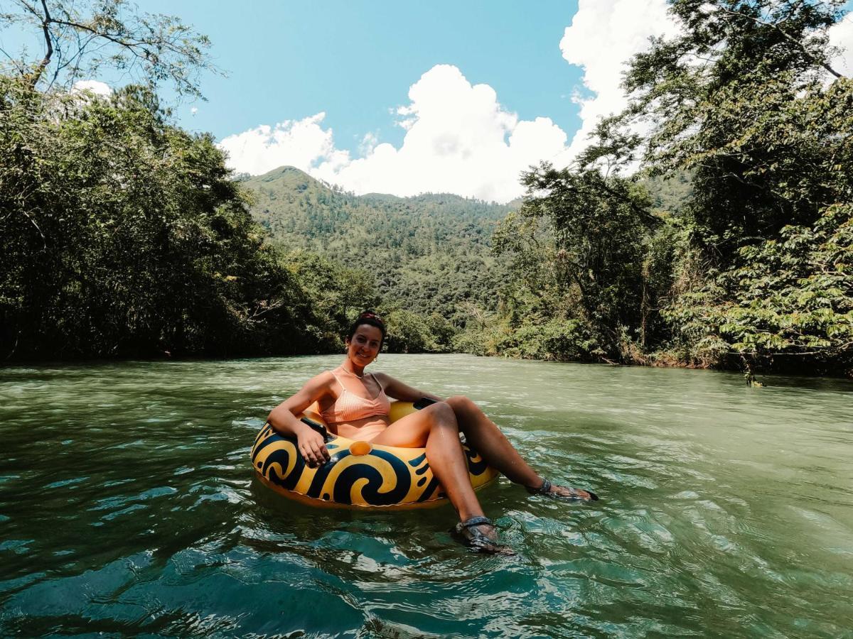 Guayaha Hotel Lanquin Bagian luar foto